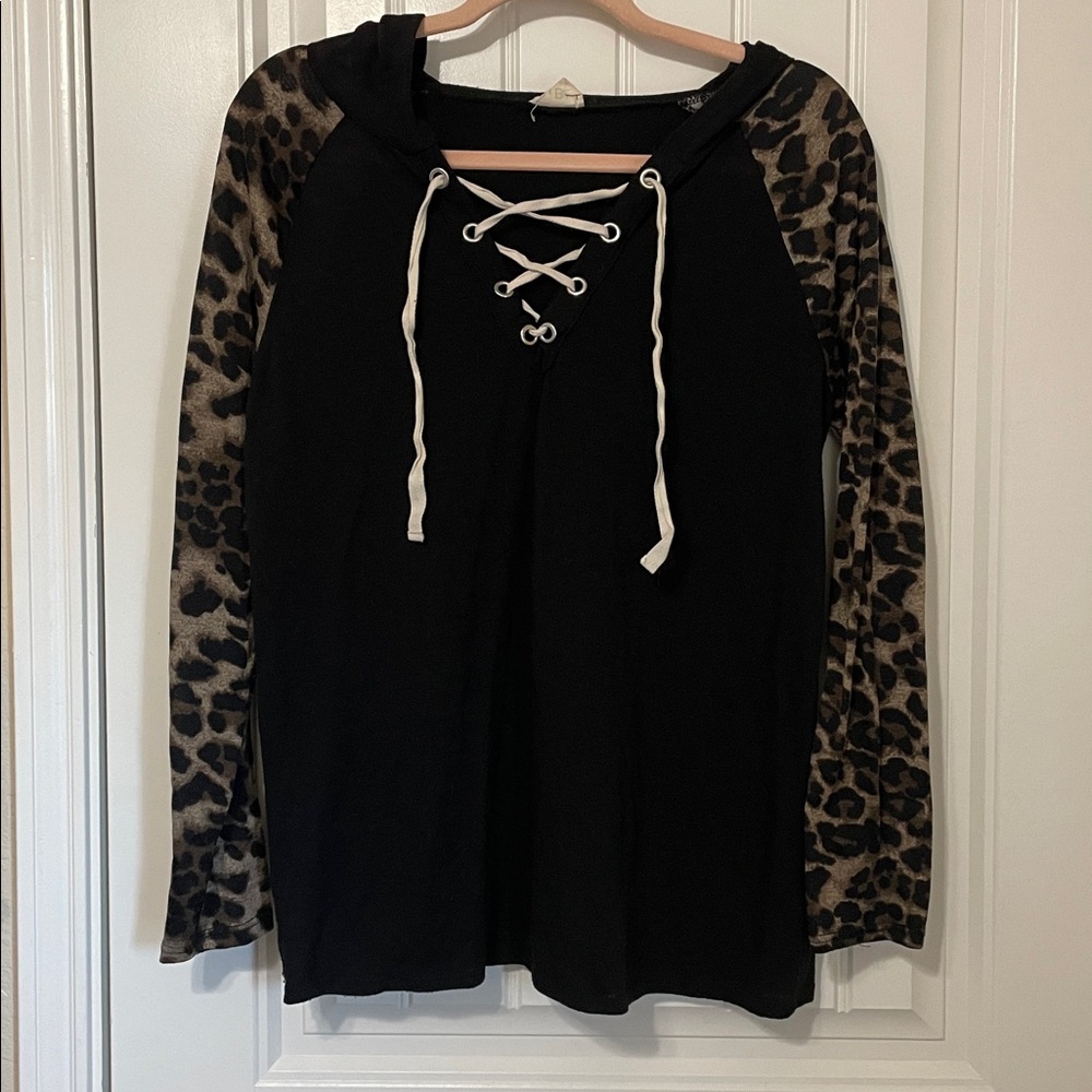 BiBi Black Top with Leopard Accents